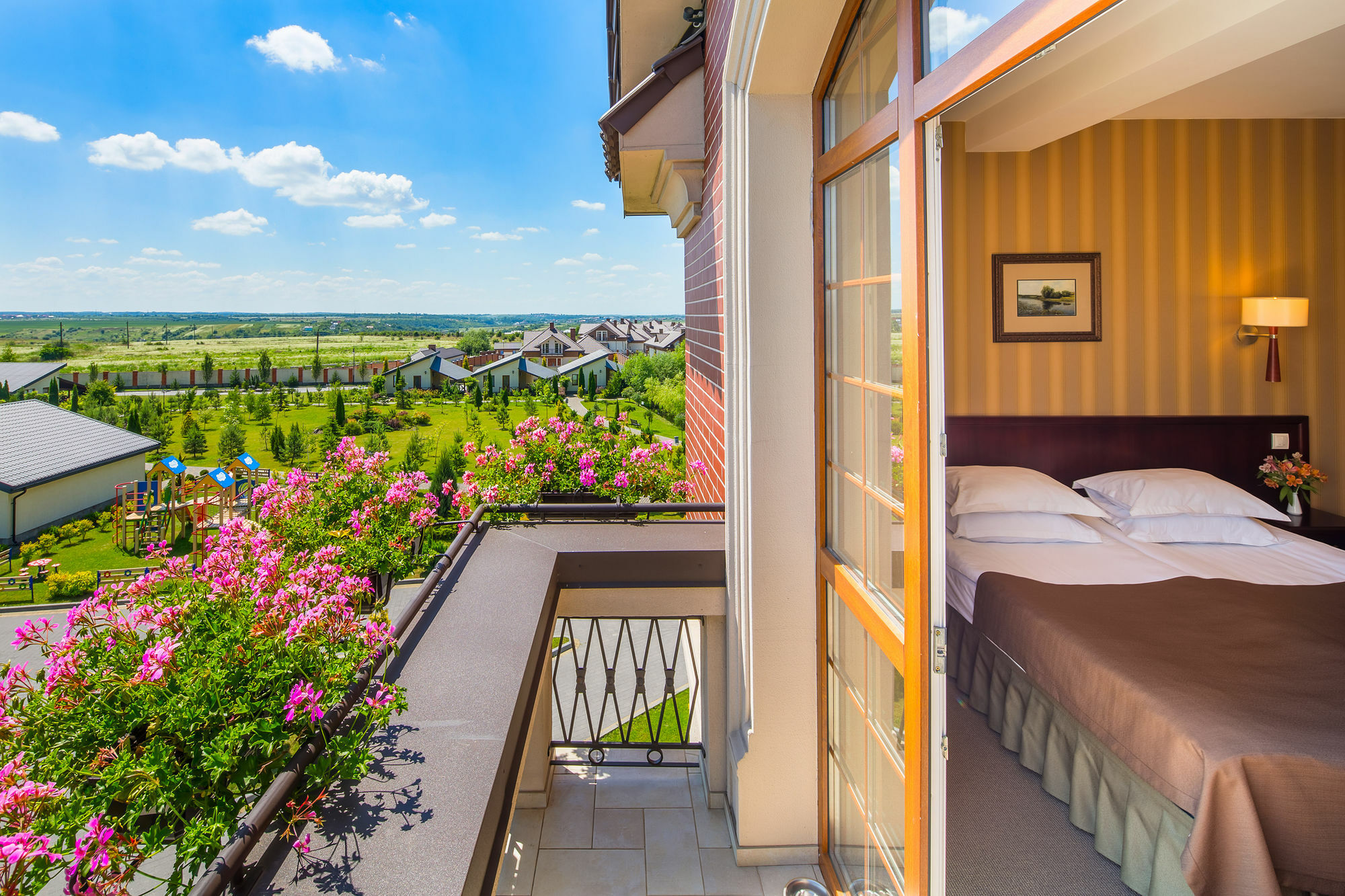 Panska Gora Hotel Sokilnyky Exterior photo