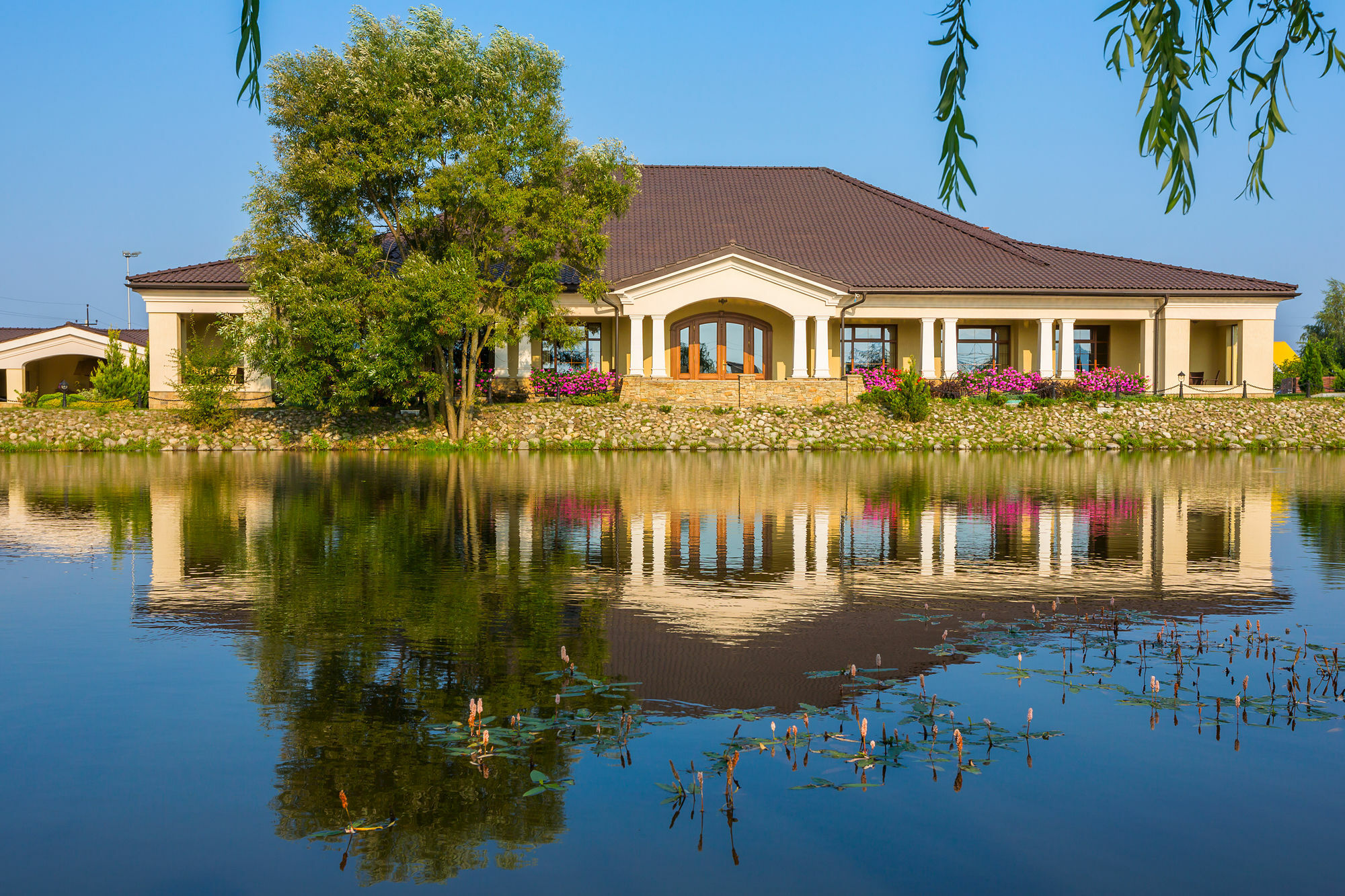 Panska Gora Hotel Sokilnyky Exterior photo